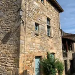 La Maison Des Ecureuils - * Bruniquel
