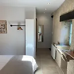 Holiday home La Maison Des Ecureuils - *