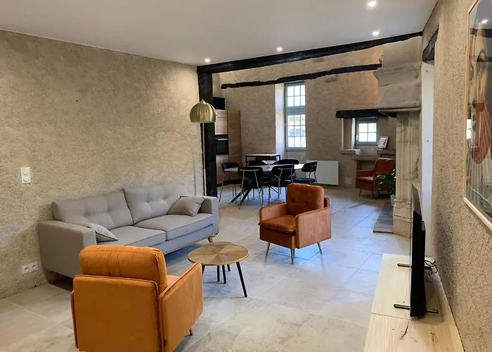 La Maison Des Ecureuils - *