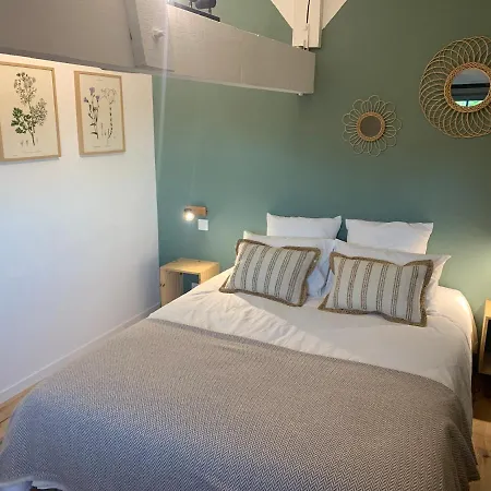 La Maison Des Ecureuils - Hébergement de vacances *