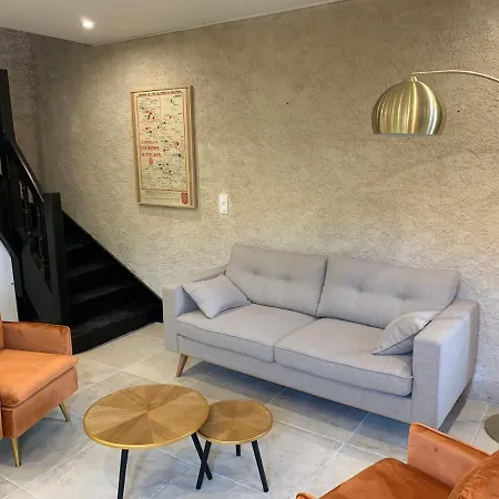 La Maison Des Ecureuils - Hébergement de vacances *