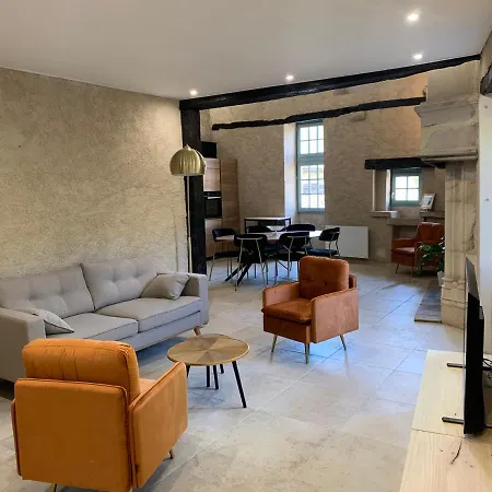 La Maison Des Ecureuils - *